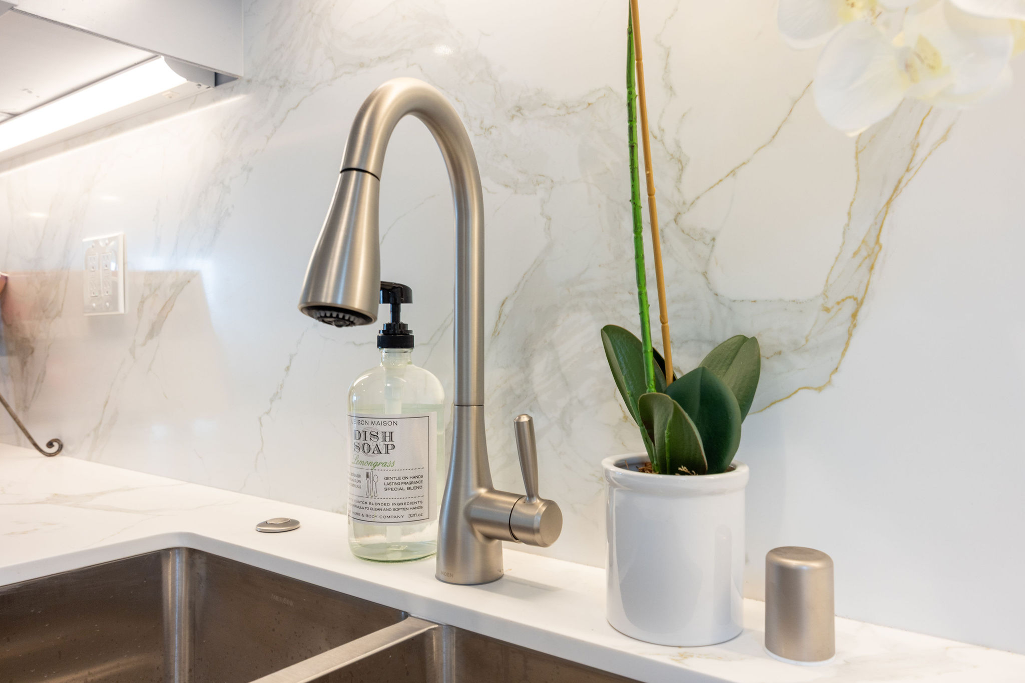 placeholder image-sq